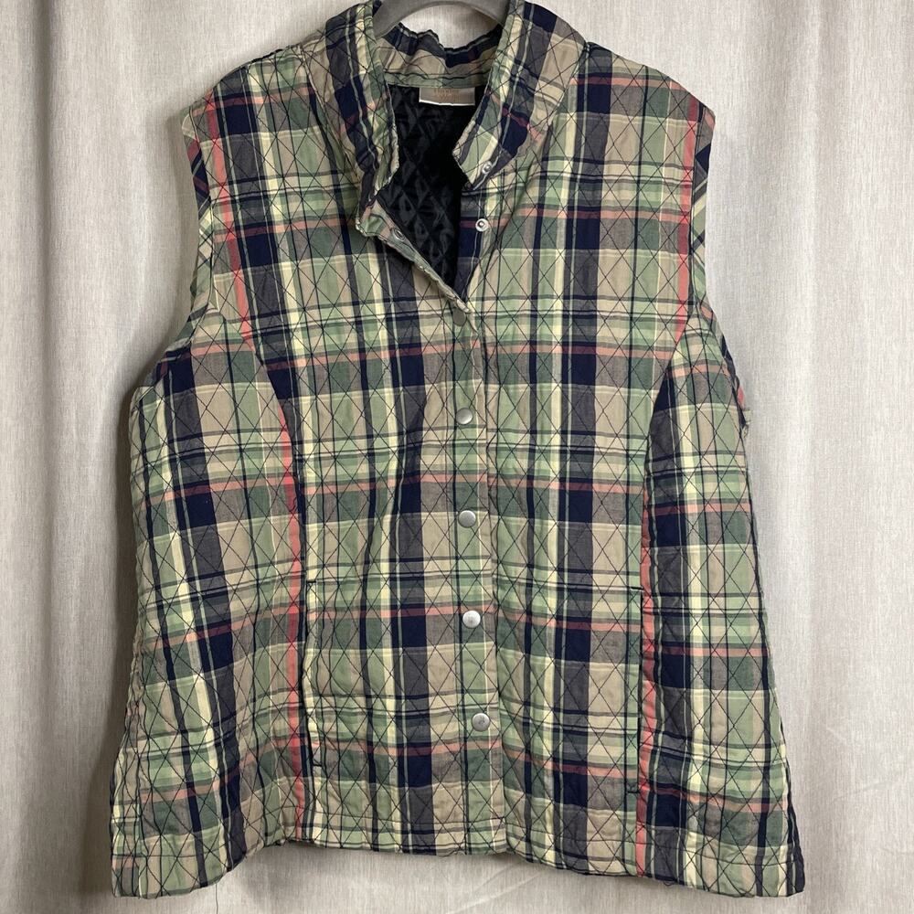 Baxter & Wells Woman - Quilted Vest Size 1X Green/Blue/Tan/Coral Plaid - Buttons
